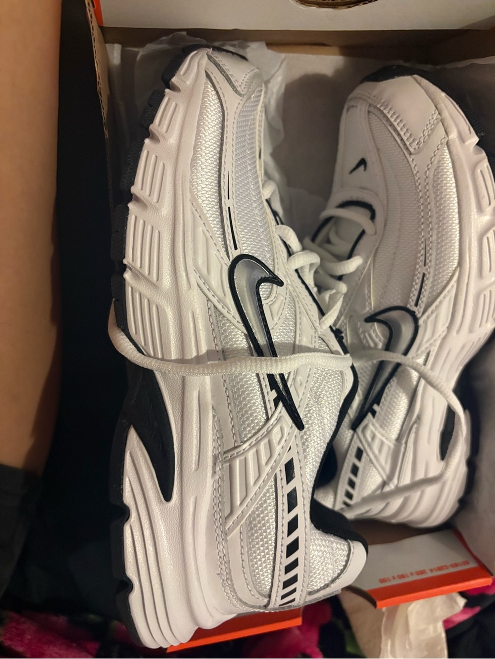 Nike Women's Initiator White Metallic Silver Sneakers